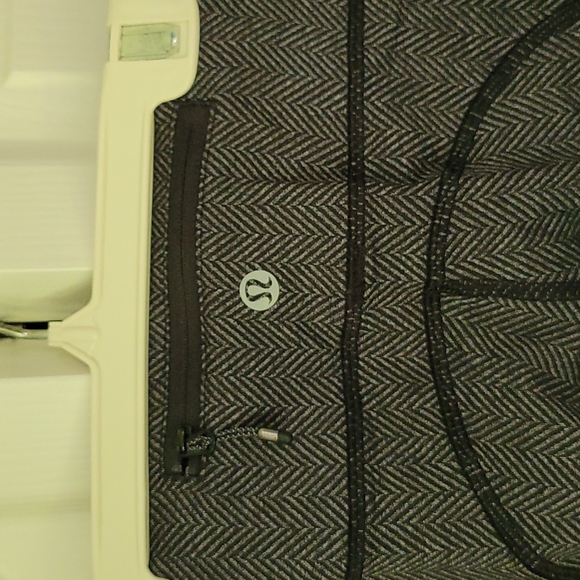 Lululemon Speed Tight IV - Picture 3 of 5